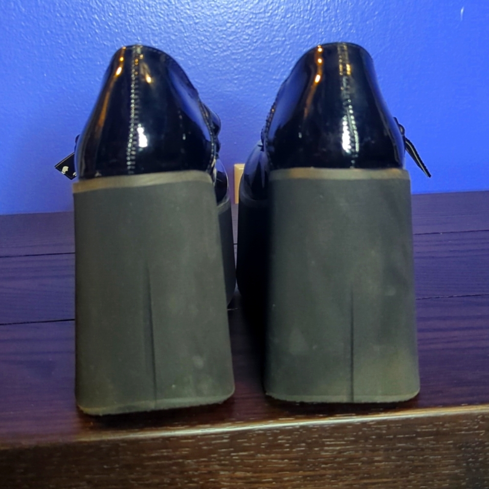 Demonia Kera Patent (Faux) Leather Platform Mary Janes - Picture 4 of 10